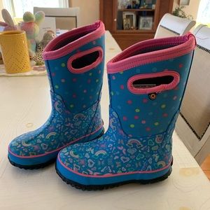 Bogs kids boots. Size 12.
